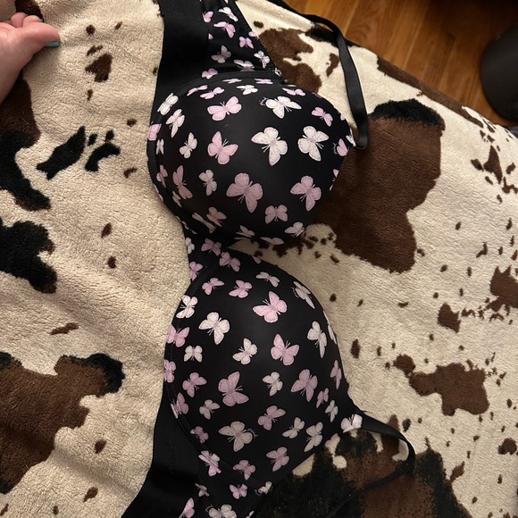 Pink bras never wore in great condition - Picture 5 of 5